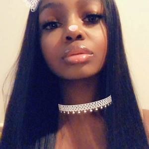 Meet your Posher, Bria